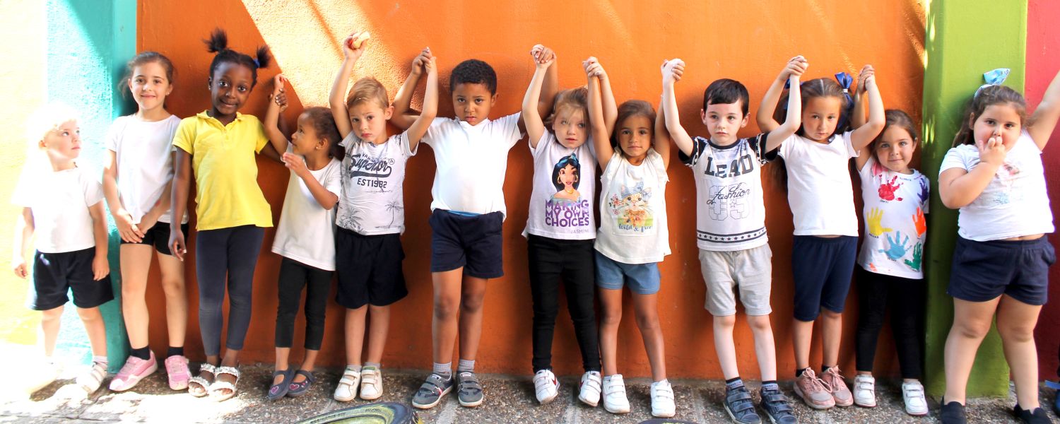 Todo lo que imaginas, todo lo que piensas, lo que eres y serás empieza en la educación.